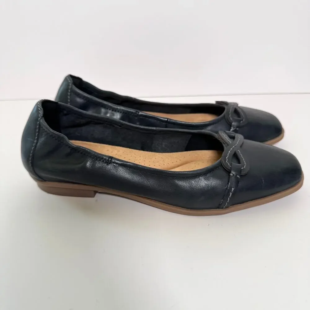 Clarks Womens Lyrical Rhyme Flat Shoes Size 8 Leather Comfort Cushioned Black